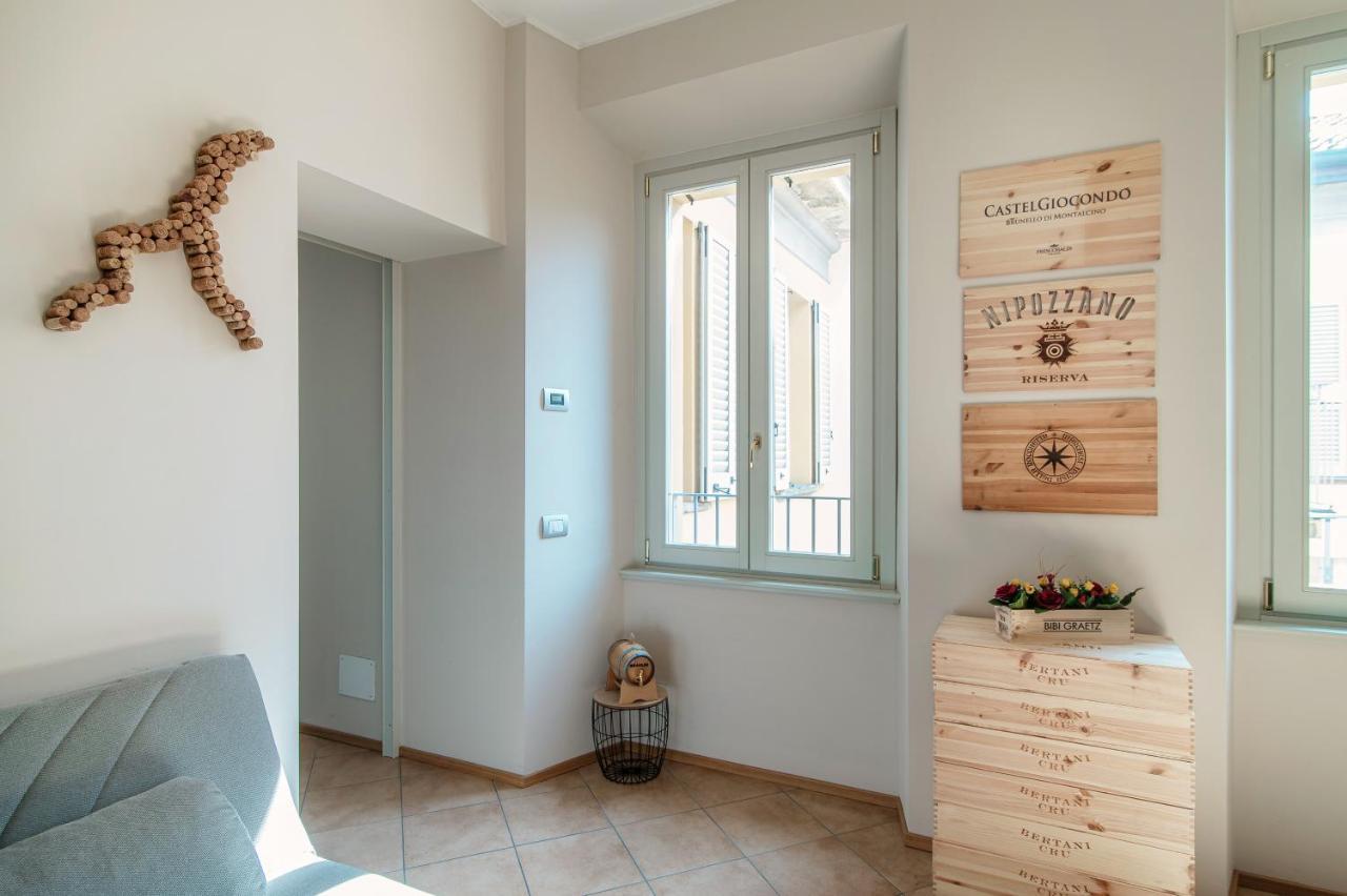 Grape Attic 72 - The House Of Travelers Apartment Como Bagian luar foto
