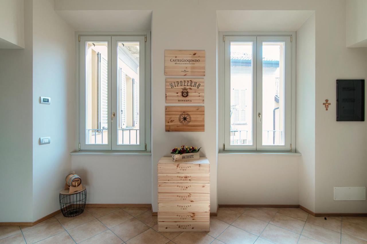 Grape Attic 72 - The House Of Travelers Apartment Como Bagian luar foto