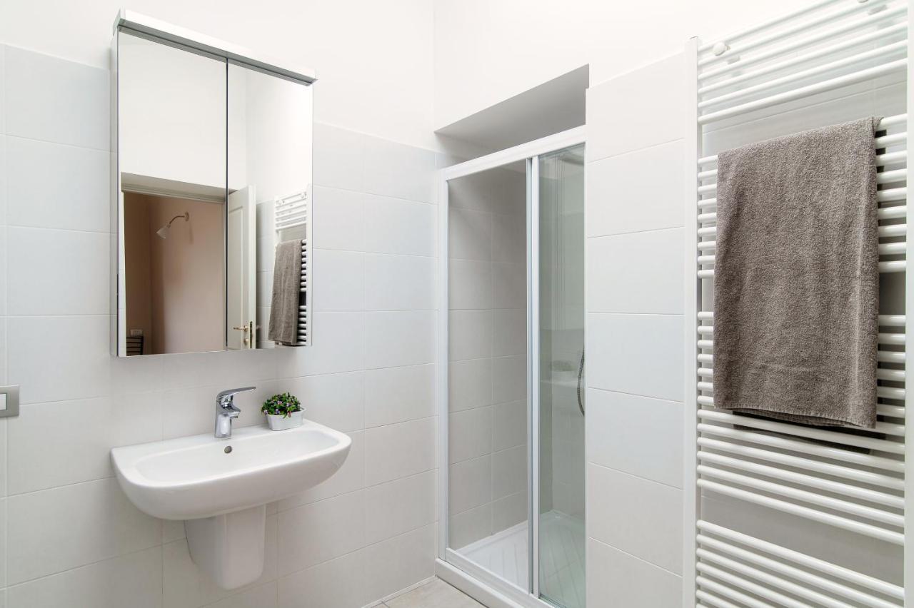 Grape Attic 72 - The House Of Travelers Apartment Como Bagian luar foto