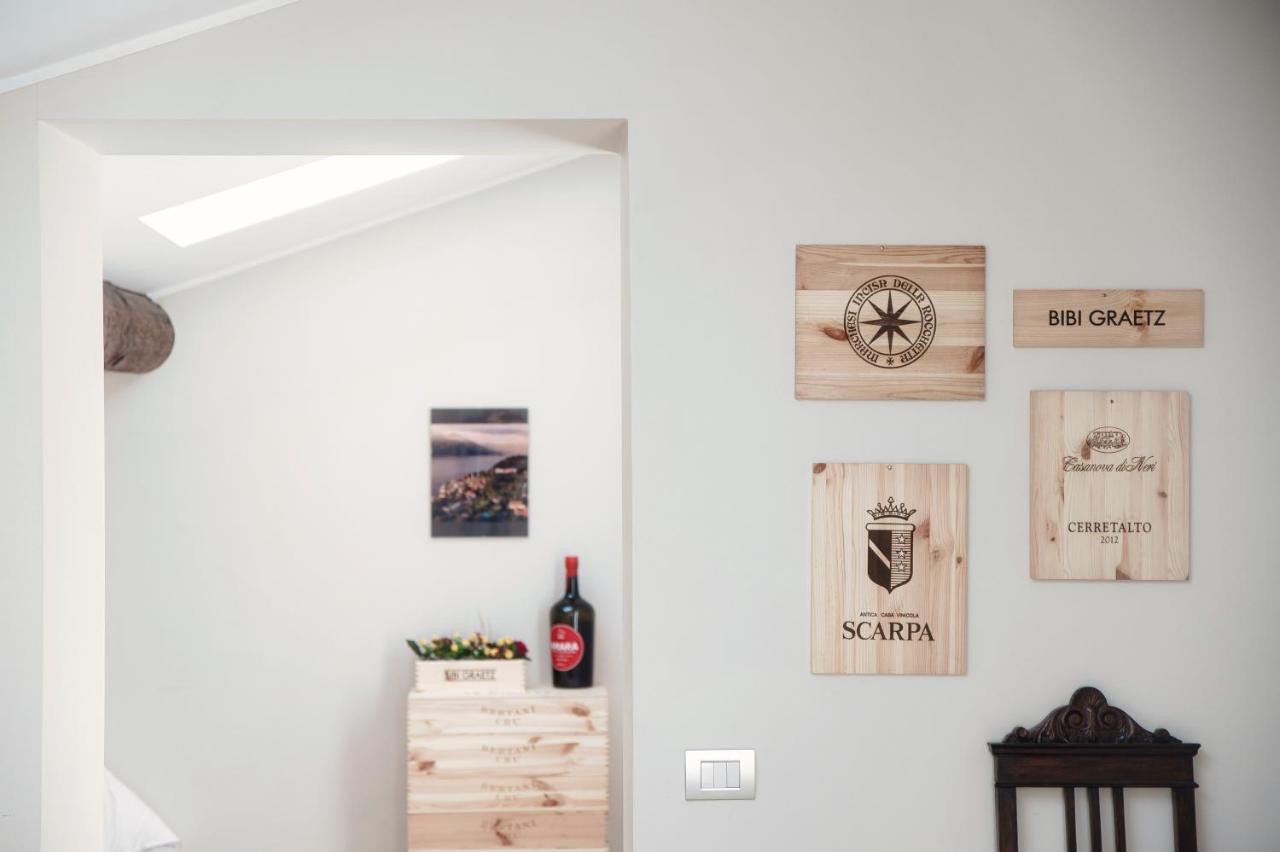 Grape Attic 72 - The House Of Travelers Apartment Como Bagian luar foto